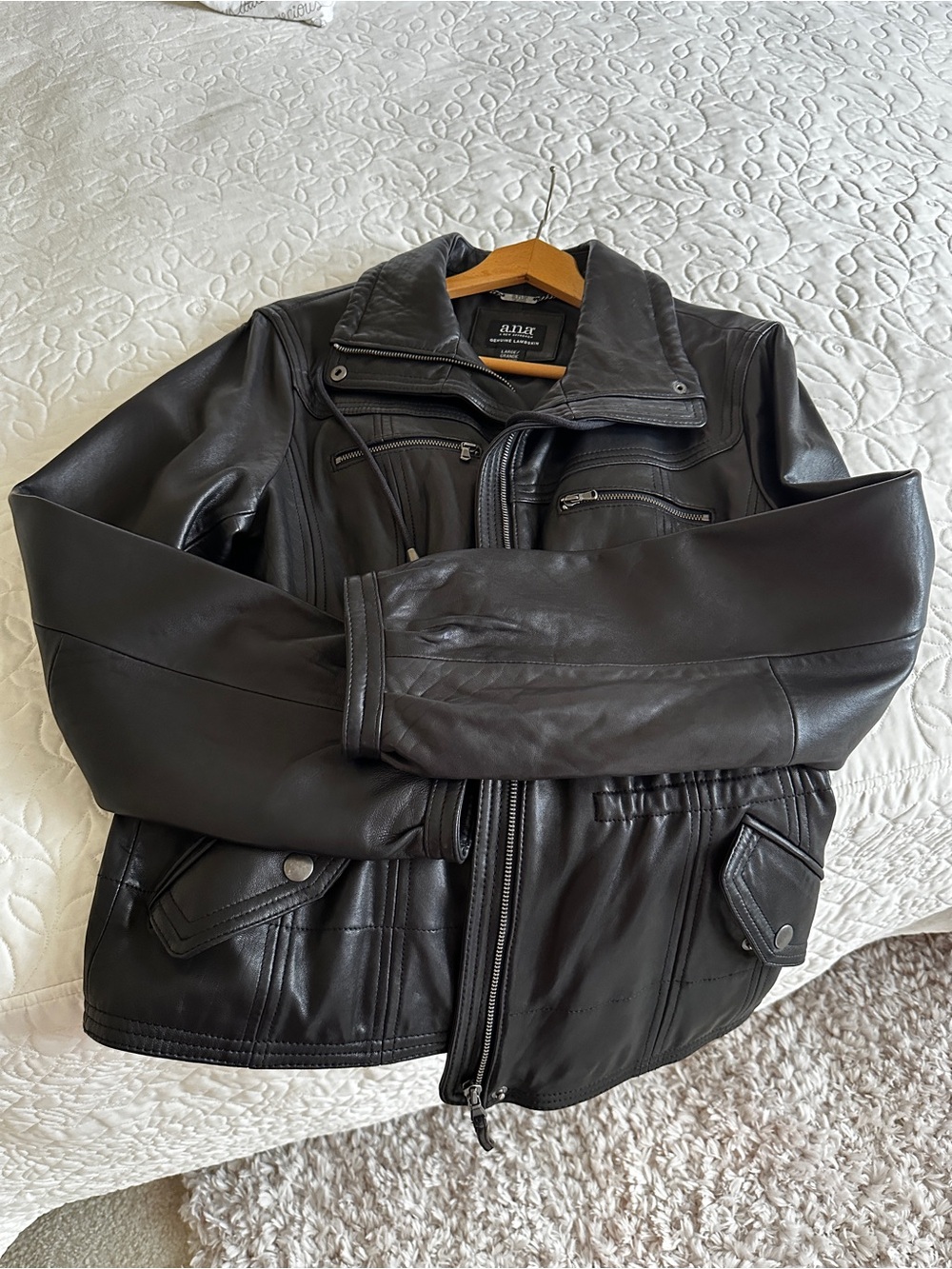 a.n.a Genuine Lambskin Leather Jacket in Black